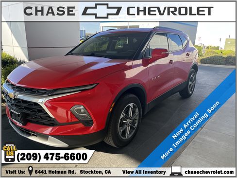 Used 2023 Chevrolet Blazer LT w/ LPO, Cargo Package FWD image 1