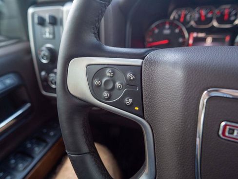 Used 2014 GMC Sierra 1500 SLT w/ SLT Crew Cab Value Package AWD/4WD image 23
