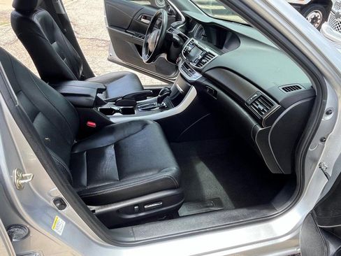 Used 2014 Honda Accord EX-L image 11