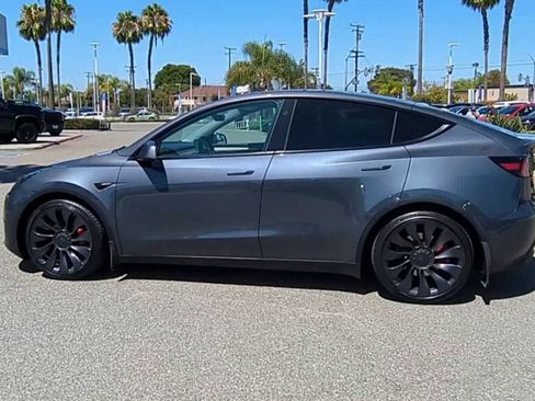 Used 2023 Tesla Model Y Performance AWD/4WD image 5
