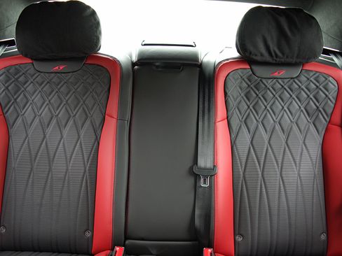 Certified 2023 Bentley Flying Spur S V8 image 30