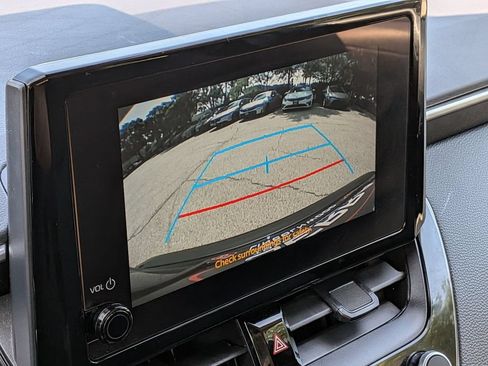 Used 2023 Toyota Corolla LE w/ Carpet Mat Package (TMS) FWD image 7