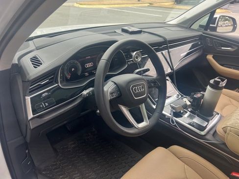 Used 2025 Audi Q7 3.0T Prestige image 5