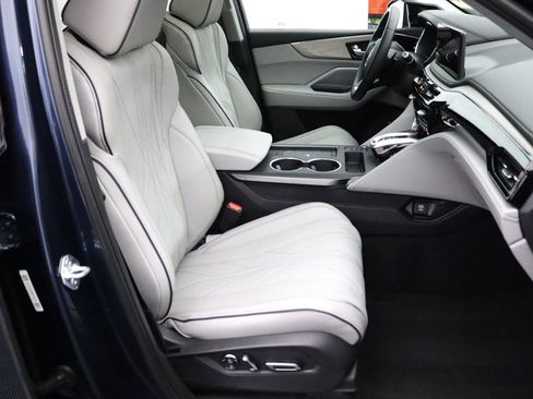 Certified 2026 Acura MDX w/ Advance Package image 16