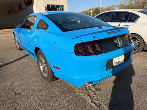 Used 2014 Ford Mustang Premium w/ Equipment Group 201A image 4