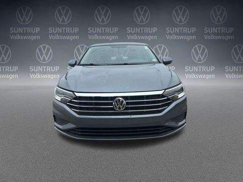 Used 2020 Volkswagen Jetta SE w/ SE Cold Weather Package FWD image 6