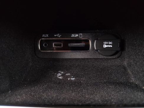 Used 2015 Jeep Grand Cherokee Overland w/ Trailer Tow Group IV image 6