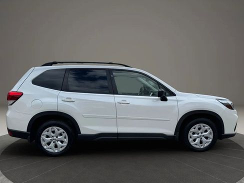 Used 2021 Subaru Forester image 6