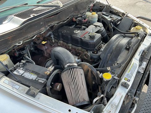 Used 2007 Dodge Ram 3500 Truck SLT image 32