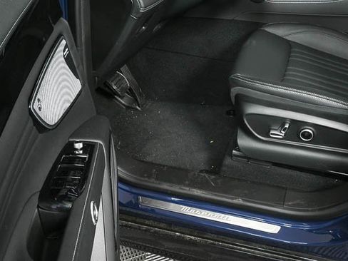 New 2025 Maserati Grecale Modena image 8