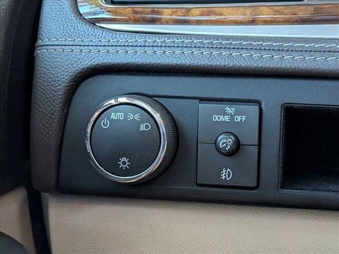 Used 2013 Cadillac Escalade ESV Platinum AWD/4WD image 10