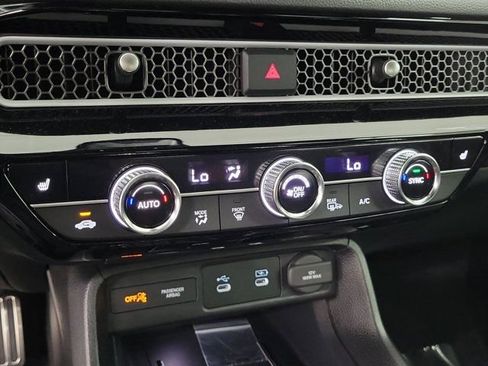 Certified 2025 Honda Civic Sport Touring image 31