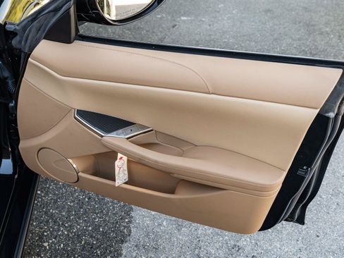 New 2025 Karma Revero Luxury RWD image 37