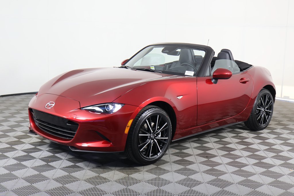 New 2026 MAZDA MX-5 Miata Grand Touring w/ Weather Package RWD image 3