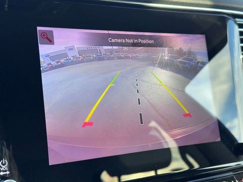 Used 2023 Jeep Wagoneer 4WD w/ Premium Group I image 11