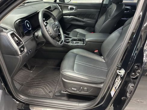 Used 2023 Kia Sorento SX image 27