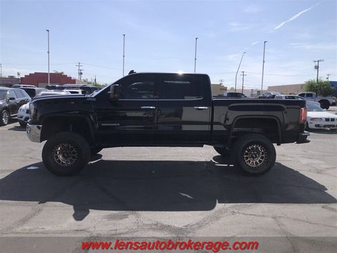 Used 2018 GMC Sierra 1500 SLT AWD/4WD image 6