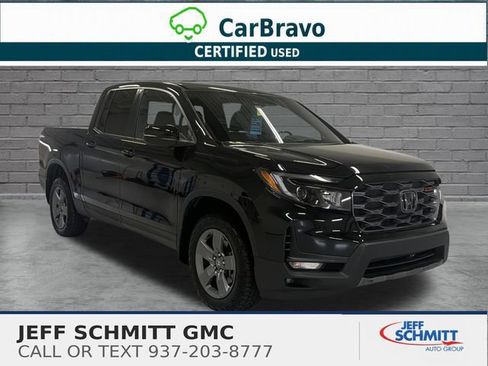 Used 2025 Honda Ridgeline TrailSport image 1