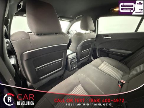 Used 2023 Dodge Charger GT w/ Blacktop Package image 43