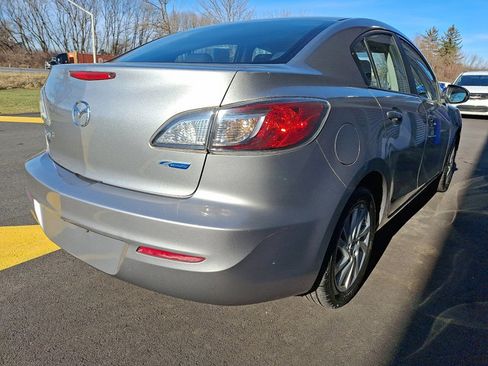 Used 2013 MAZDA MAZDA3 i Touring image 7