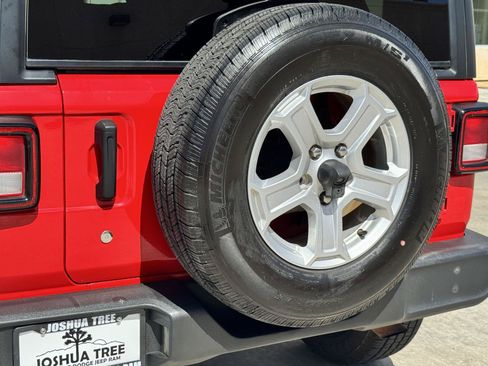 Used 2020 Jeep Wrangler Unlimited Sport S AWD/4WD image 12