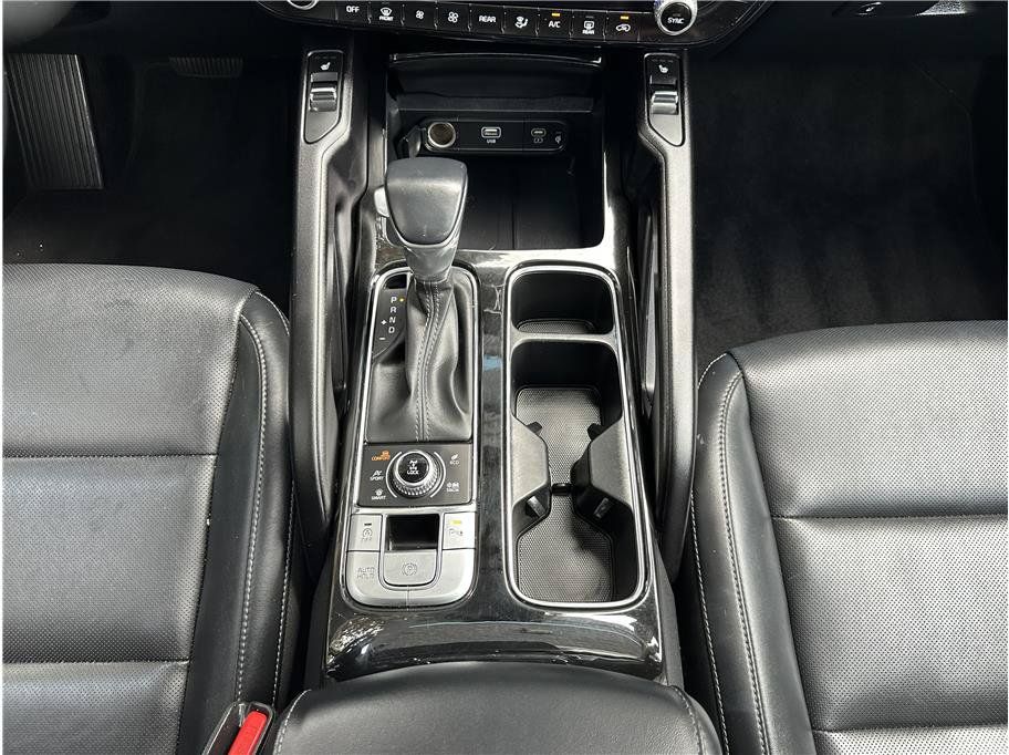 Used 2025 Kia Telluride S AWD/4WD image 26