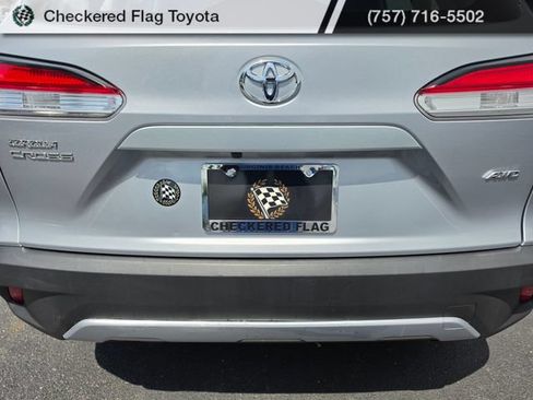 Used 2024 Toyota Corolla Cross L AWD/4WD image 13