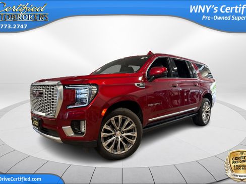Used 2023 GMC Yukon XL Denali AWD/4WD image 1