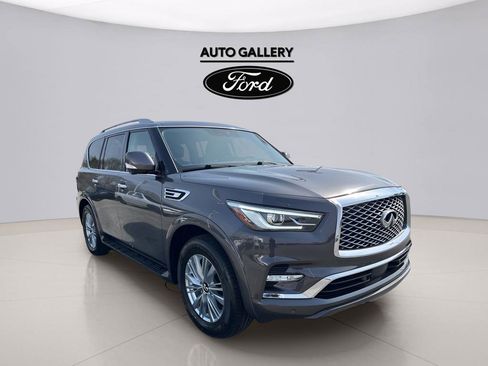 Used 2024 INFINITI QX80 Luxe RWD image 3