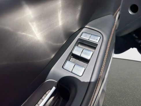 Used 2025 Lincoln Navigator L Black Label AWD/4WD image 18