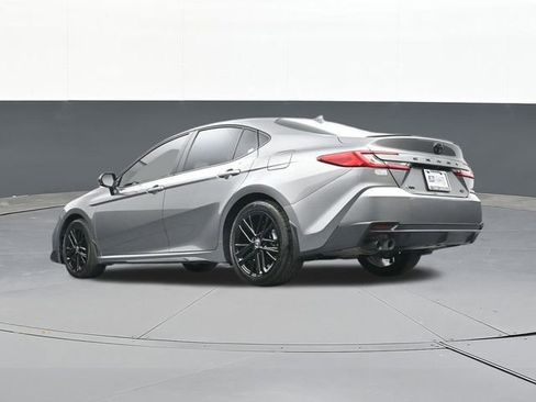 Used 2025 Toyota Camry SE w/ Convenience Package image 45