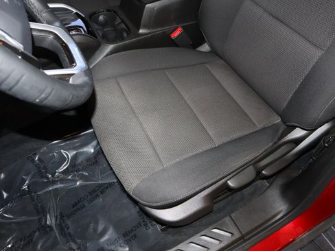 Used 2024 Chevrolet Colorado LT w/ Advanced Trailering Package image 35