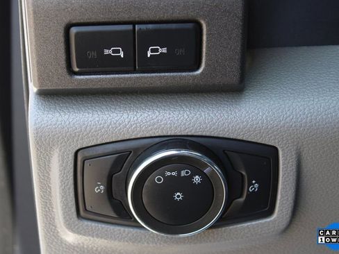 Used 2022 Ford F550 2WD Crew Cab Super Duty w/ Power Equipment Group image 17