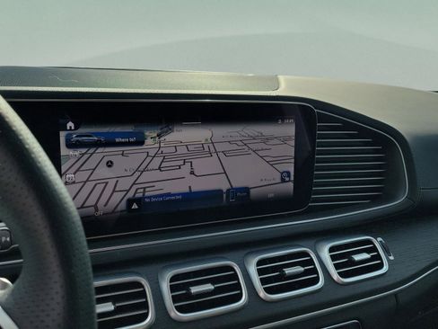 Certified 2026 Mercedes-Benz GLS 450 4MATIC image 36
