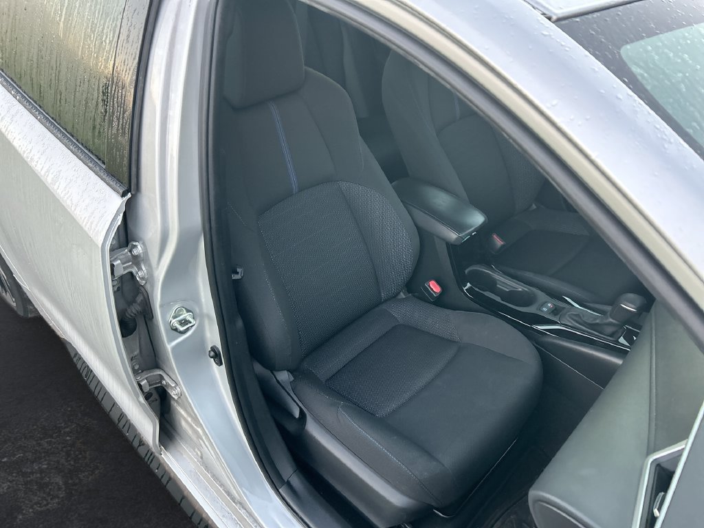 Used 2021 Toyota Corolla SE FWD image 29