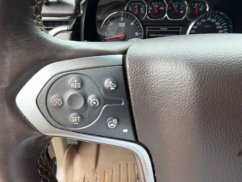 Used 2015 Chevrolet Tahoe LTZ RWD image 27