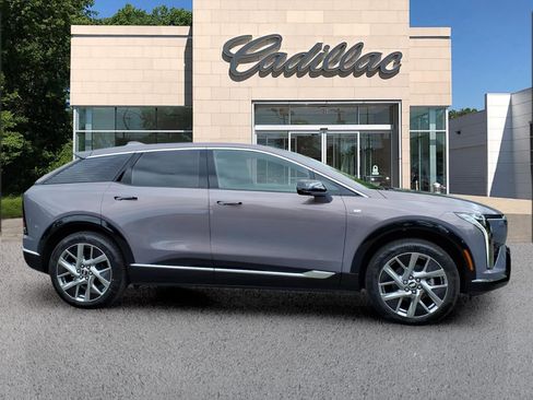 New 2026 Cadillac Optiq Luxury 1 AWD/4WD image 6