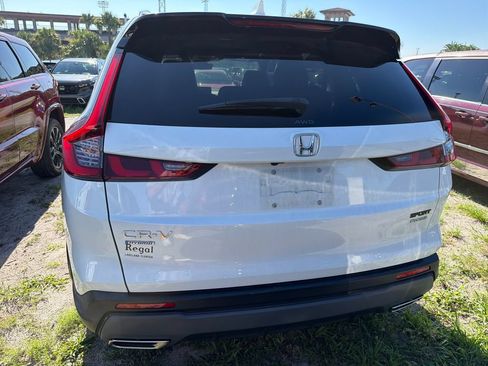 Used 2023 Honda CR-V Sport Touring image 8