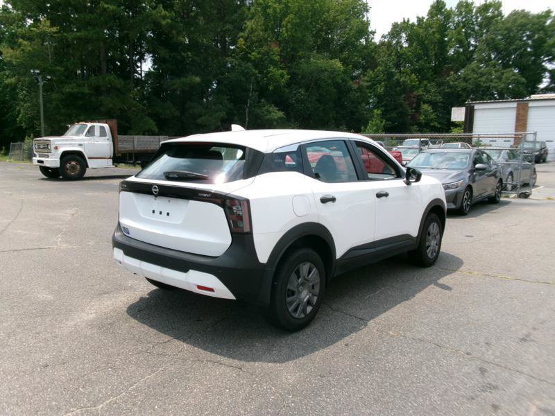 Used 2025 Nissan Kicks S FWD image 6