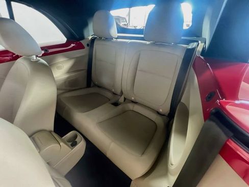 Used 2019 Volkswagen Beetle 2.0T S FWD image 26