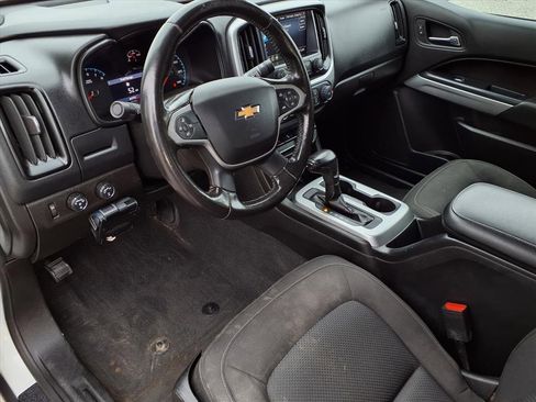 Used 2020 Chevrolet Colorado LT w/ LT Convenience Package image 20