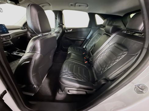 Used 2023 Ford Escape SE w/ PHEV Premium Package image 25