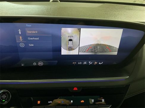 Used 2024 Buick Envision Preferred image 2