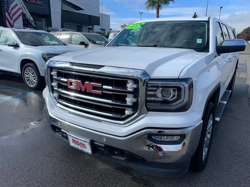 Used 2018 GMC Sierra 1500 SLT image 3