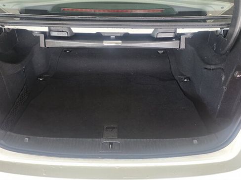 Used 2012 Mercedes-Benz E 350 4MATIC Sedan image 29