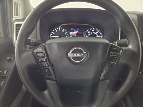 Used 2023 Nissan Frontier SV RWD image 17