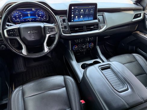 Used 2022 Chevrolet Tahoe Z71 w/ Luxury Package AWD/4WD image 13