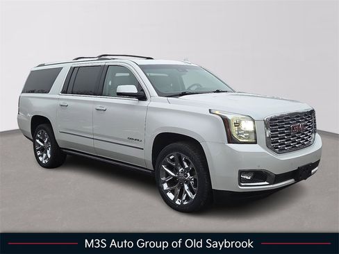 Used 2019 GMC Yukon XL Denali w/ Denali Ultimate Package image 1