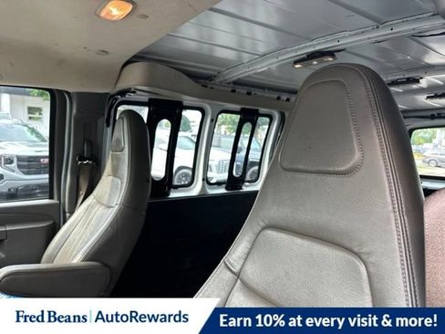 Used 2021 GMC Savana 2500 RWD image 9