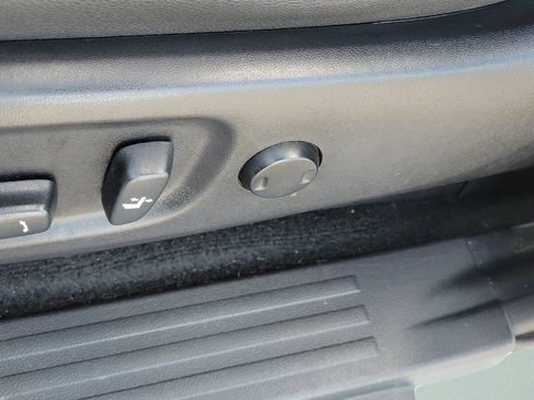 Used 2020 Toyota 4Runner TRD Off-Road Premium image 19